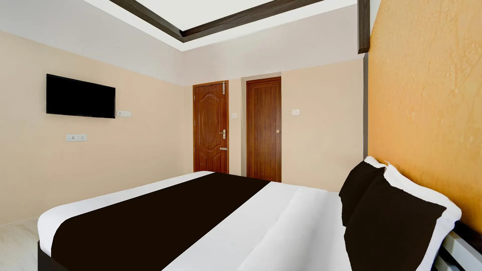 Super Hotel O Kazhakkoottam Near Technopark Phase 3 Trippapur 3*,