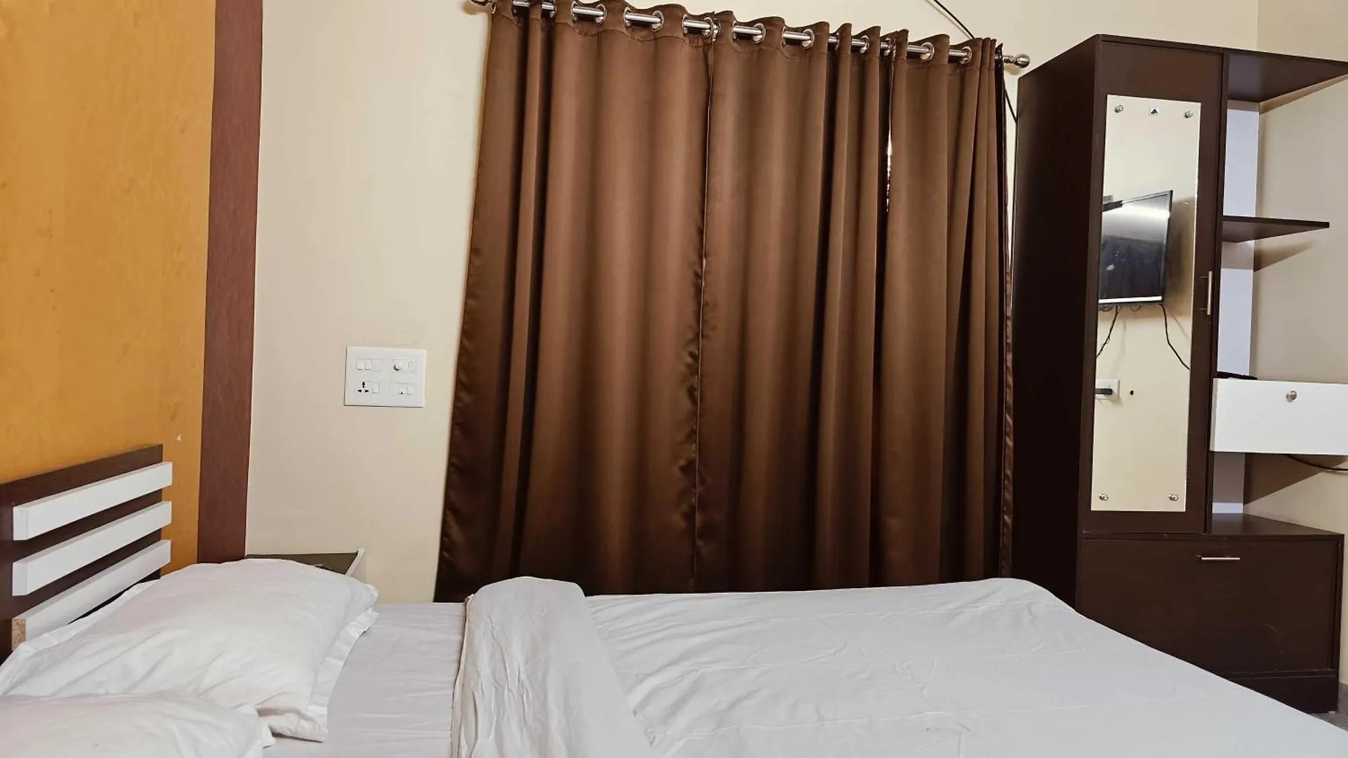 Hotel O Kazhakkoottam Near Technopark Phase 3 Nové Dillí Trippapur